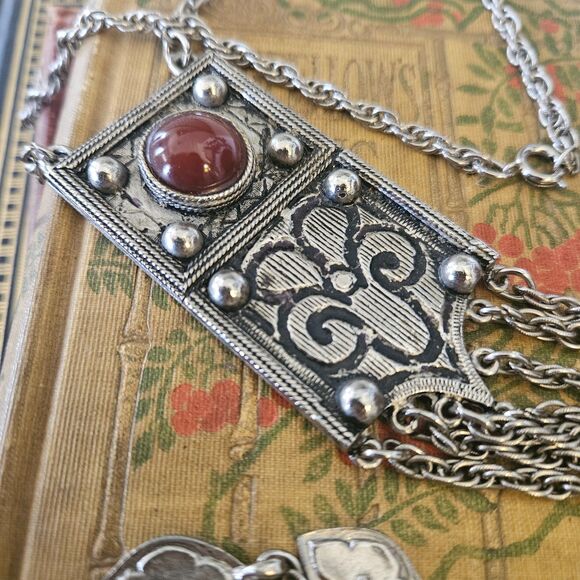 Vintage ACCESSOCRAFT Red Stone  Silver Fringe Statement Necklace Etruscan - Picture 4 of 10